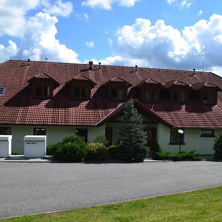 Apartman Benesovka Vacov エクステリア 写真
